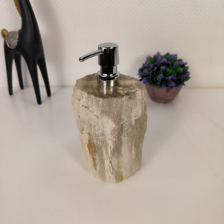 Дозатор для мыла из окаменелого дерева DOD-04629 (12*11*21) 0217 из натурального камня