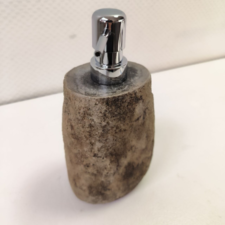 Дозатор из речного камня DRC-03797 (143)