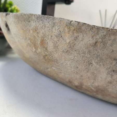 Раковина из речного камня RS04143 (50*45*15) 0123