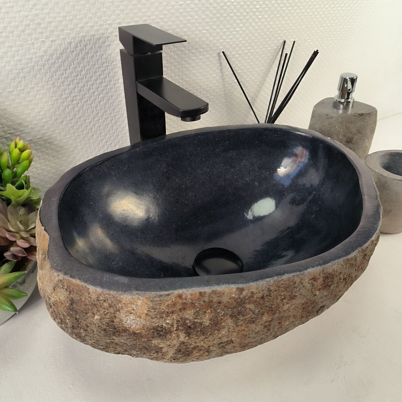 Раковина из речного камня RS-65413 43*31*15 из натурального камня