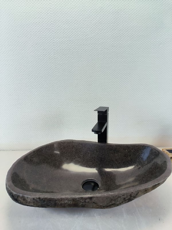 d6b56c34-a644-4eba-a9c8-d13d499fbb34