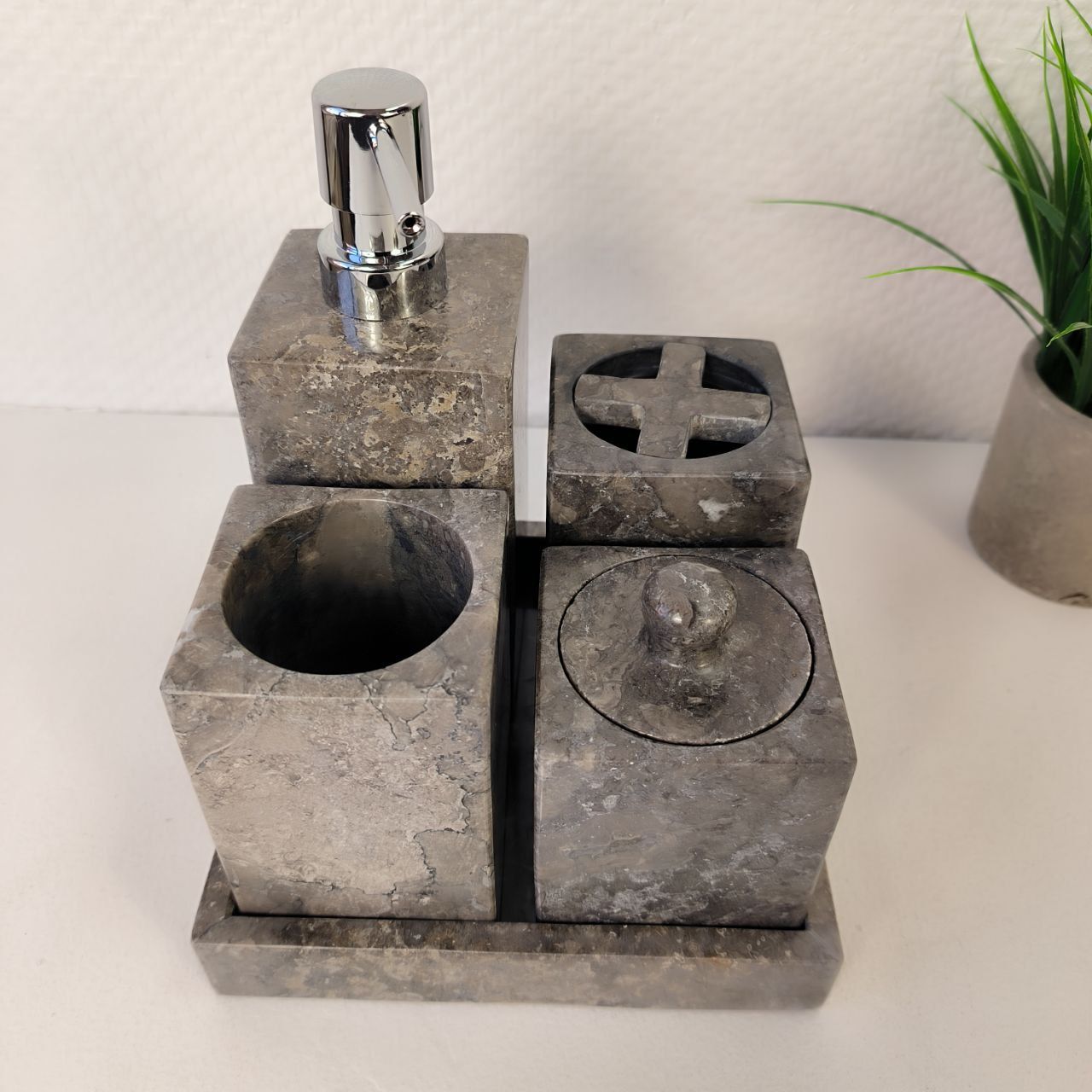 Набор из мрамора 7 предм Bhatroom Set Grey NM-65303 (17см*17см) квадрат 0897