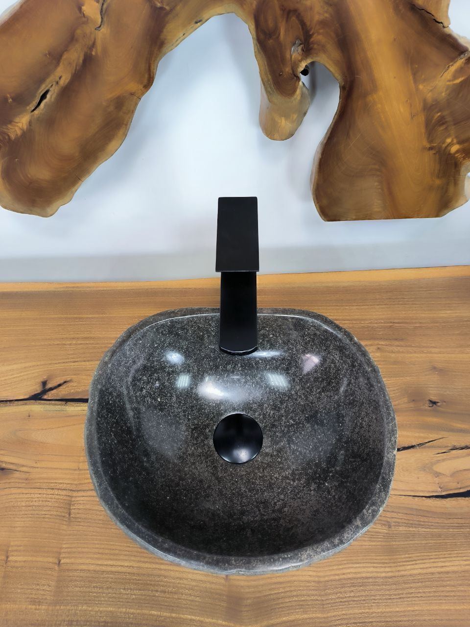 Раковина из речного камня RS-66271 36х30х14 из натурального камня