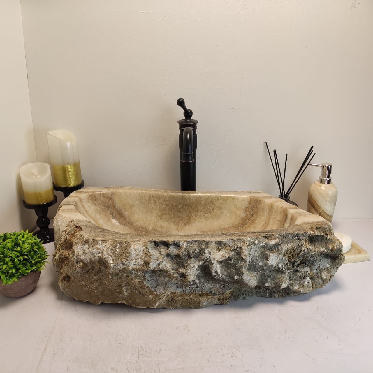 9916adc1bc1679de216e2dde7f652aa8