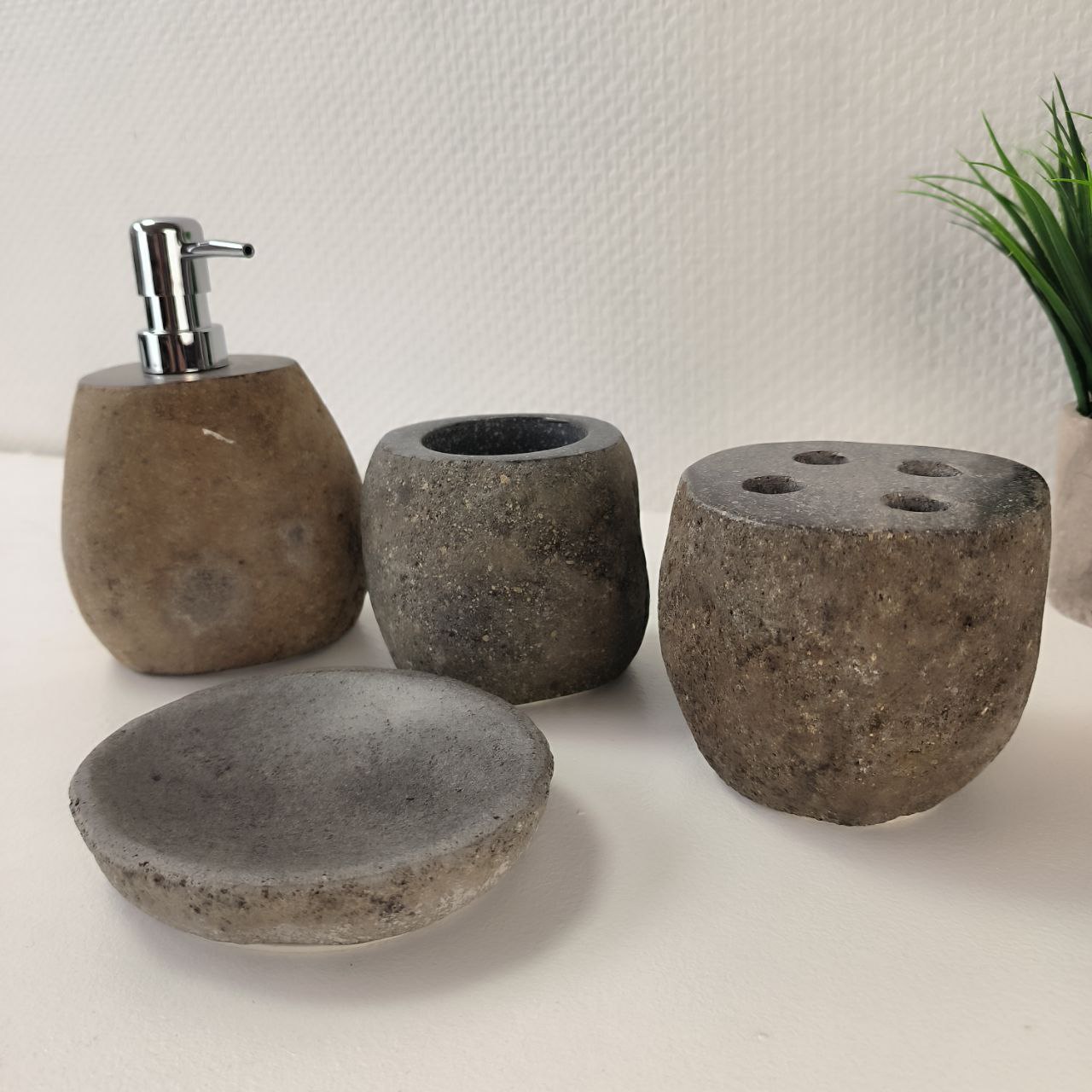 moyzjcoupazrpmh6gh192ktggeupyzmh