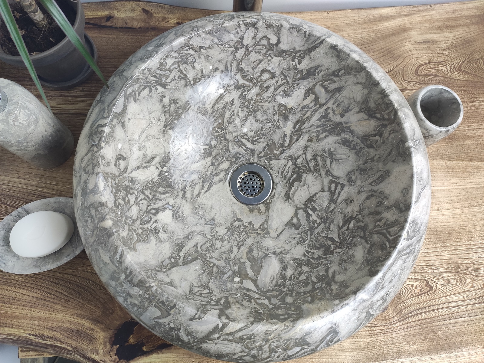 b91a6787bed143b6b66d2dcf7bd404ff