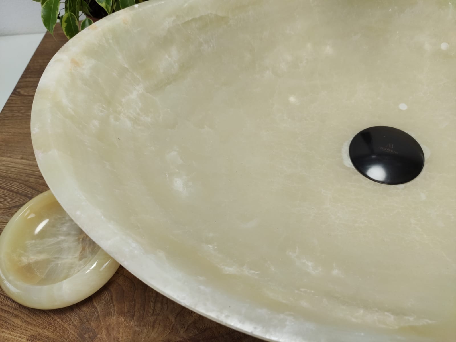 uby5jox1dgzafrs25wgkjj03ppw3x666