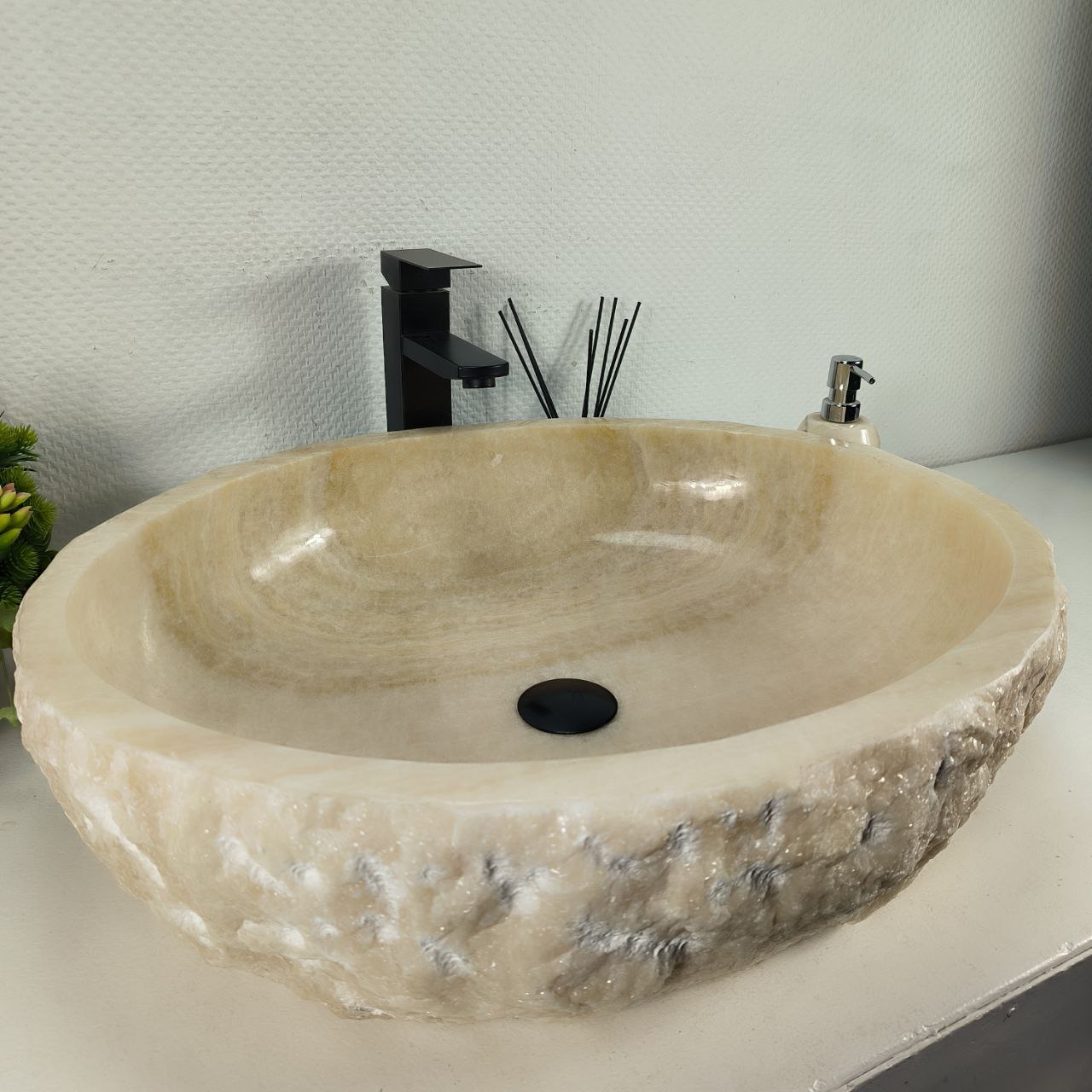 o21gb0hz13k2fo11ck1rrwo8lny9xiwt