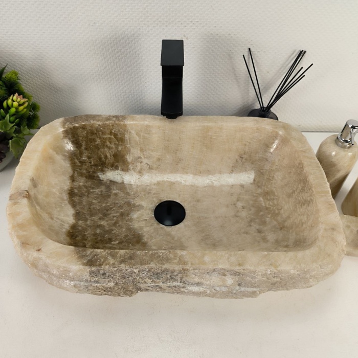 uy3z6ycrx8lhwgfw8564w8p7sq5ixvbk