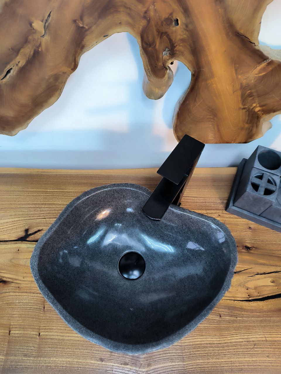 2f57eb71-8aec-4682-a6ff-397c21e0dd77