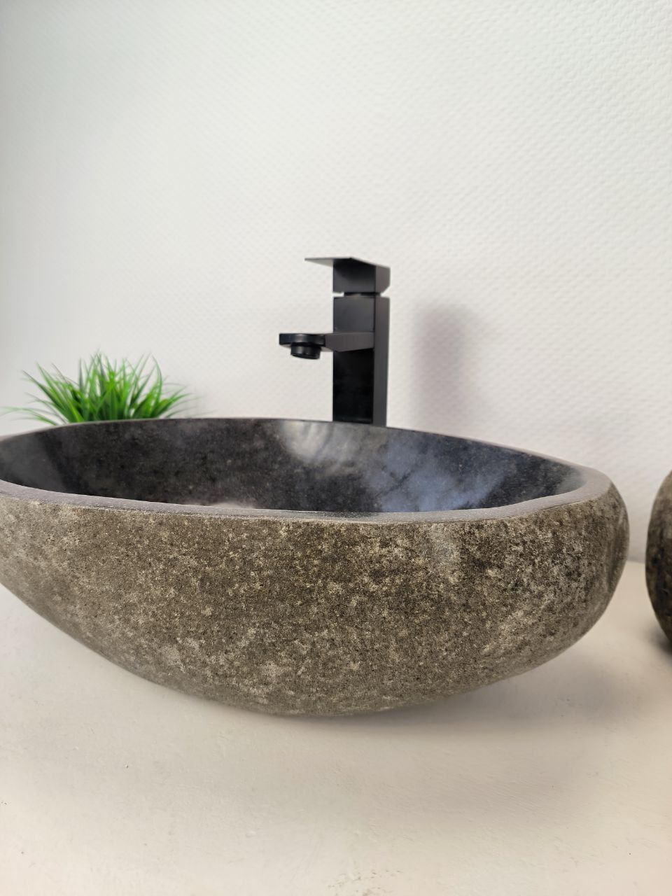 Раковина из речного камня RS-66000 50х33х15 из натурального камня