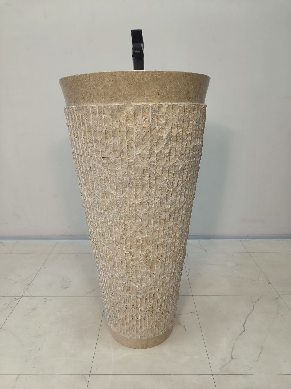 Раковина напольная из мрамора Pedestal Cream Marmo MN-65935 45х45х90 из натурального камня