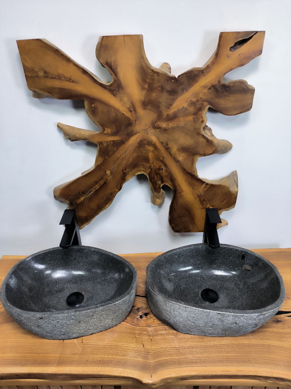 1cc5afa6-1328-4240-a813-cbbcd7ab6bea