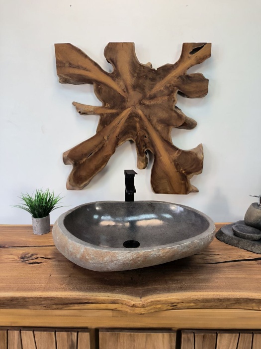 photo_2025-05-17_09-34-44