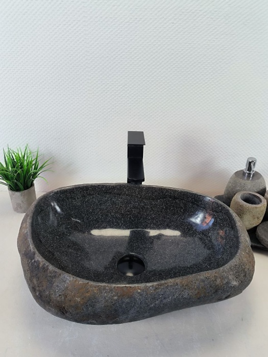 db7ac022-51c0-4193-a493-0c9dc380f6b0