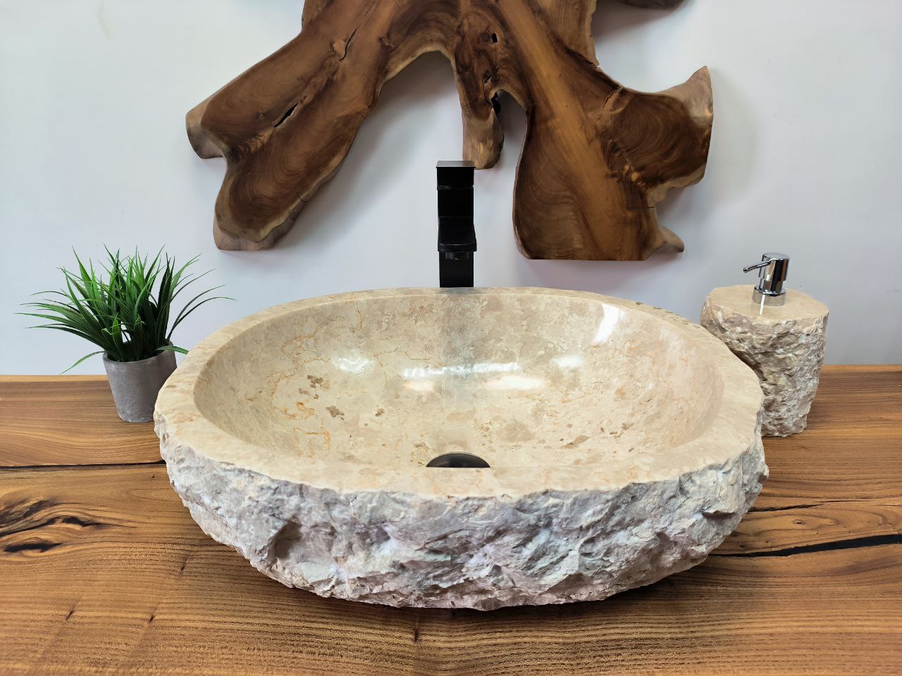 photo_2025-05-14_12-45-42