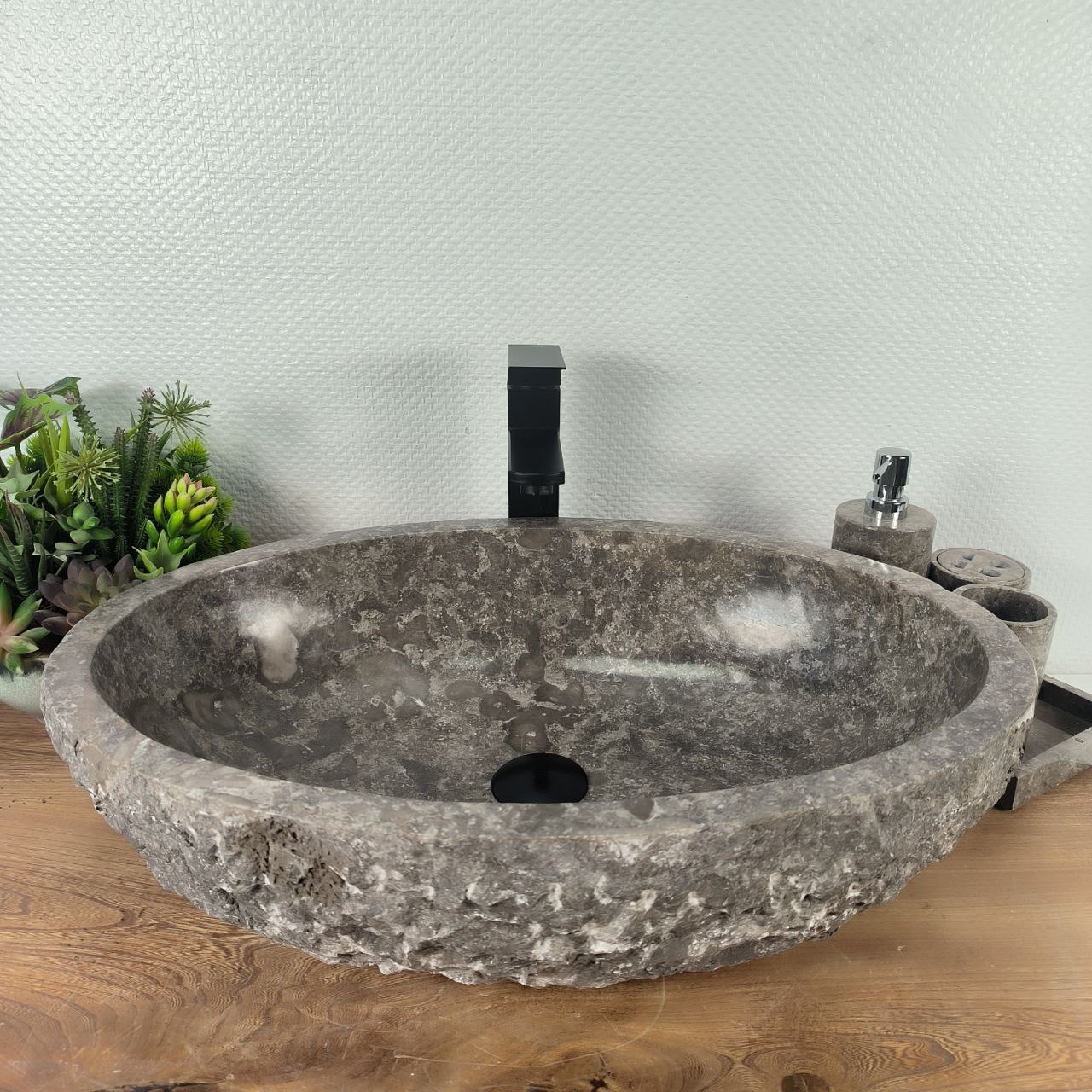 945jqnaq5se9usruuh24uskk6q0au0ze