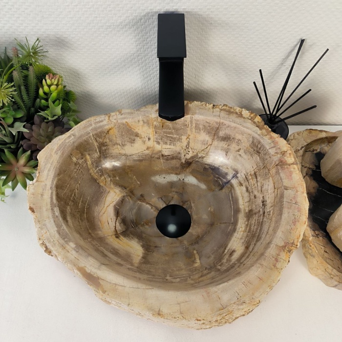 vc4jo6lohakqjehad8xqsddgk0701fme