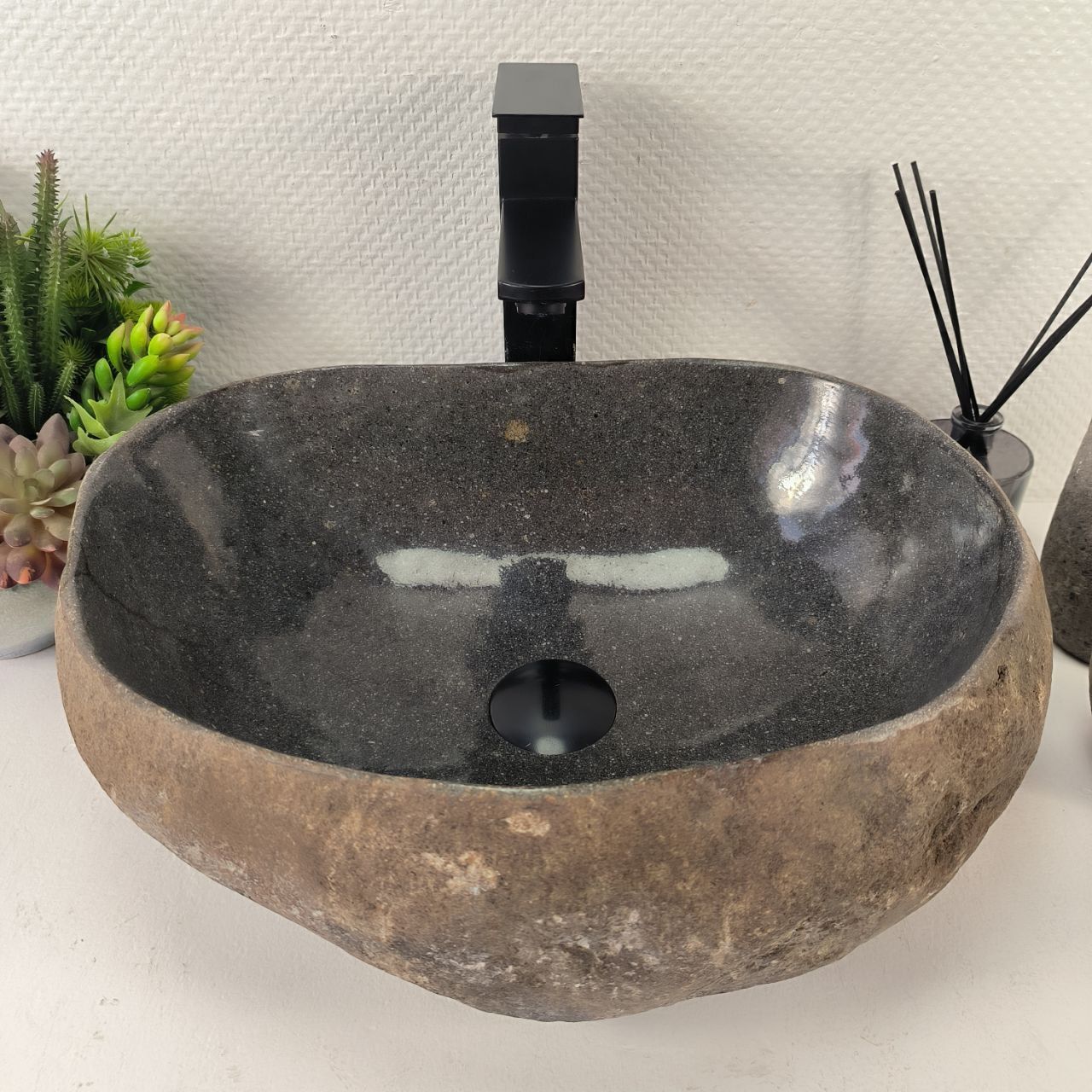 Раковина из речного камня RS-65449 45*34*15 из натурального камня