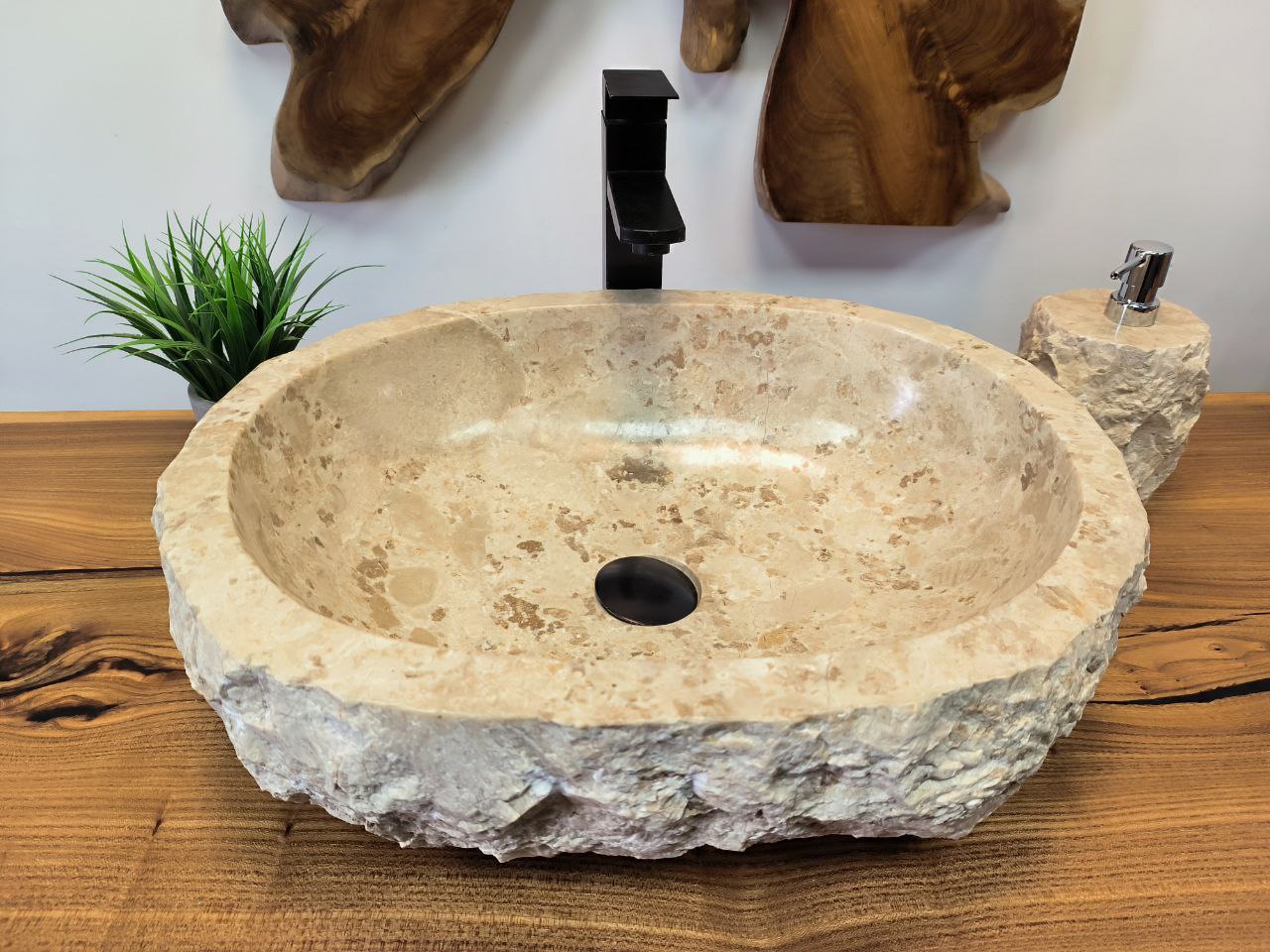 photo_2025-05-14_14-47-23