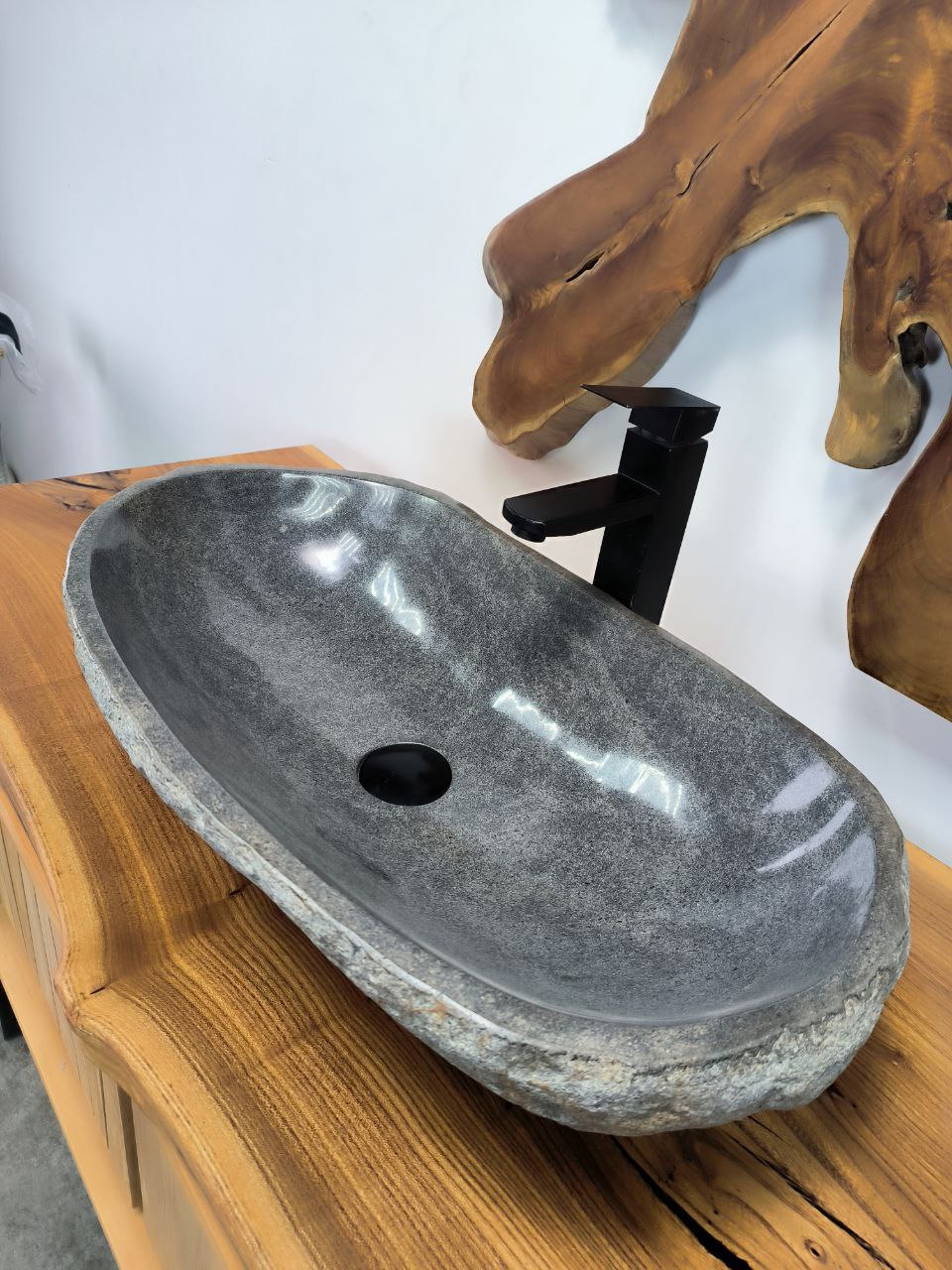 2a6f56b2-0045-496e-9442-469eb4c7eb16