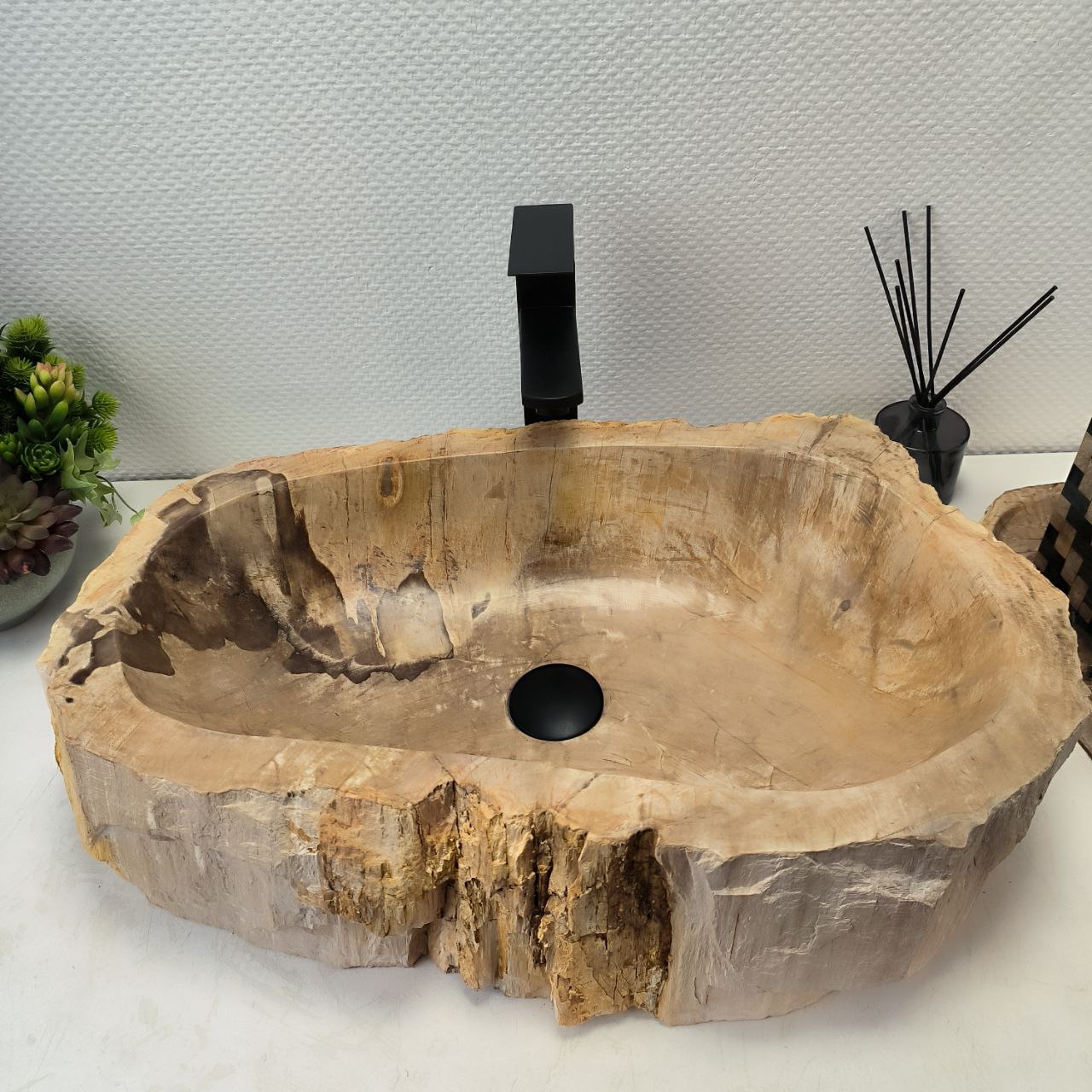 tfcien3cfe21e8s1xpp50h93xcyryptf