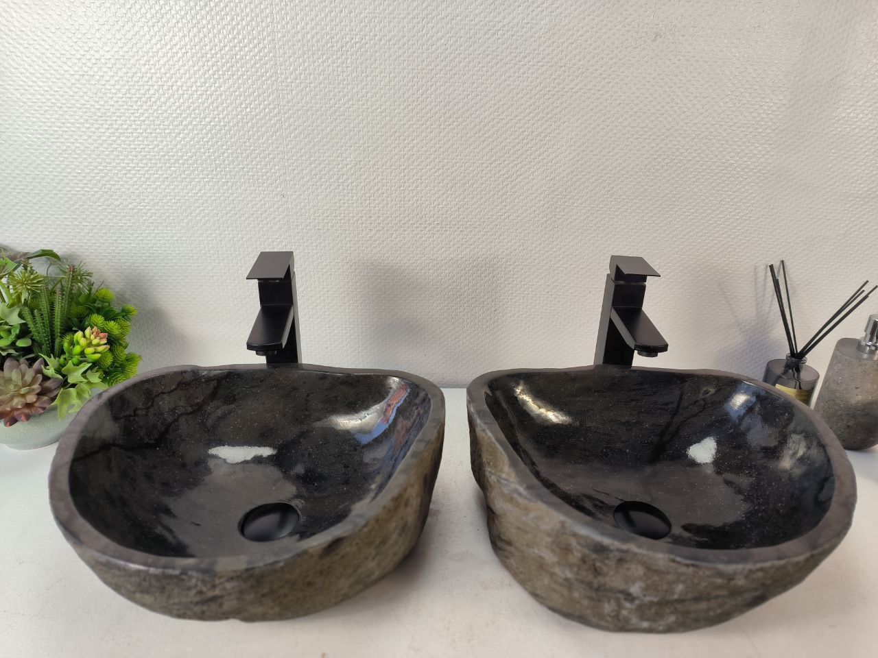 Раковина из речного камня ПАРА! RS-65356 42*37*15 0865
