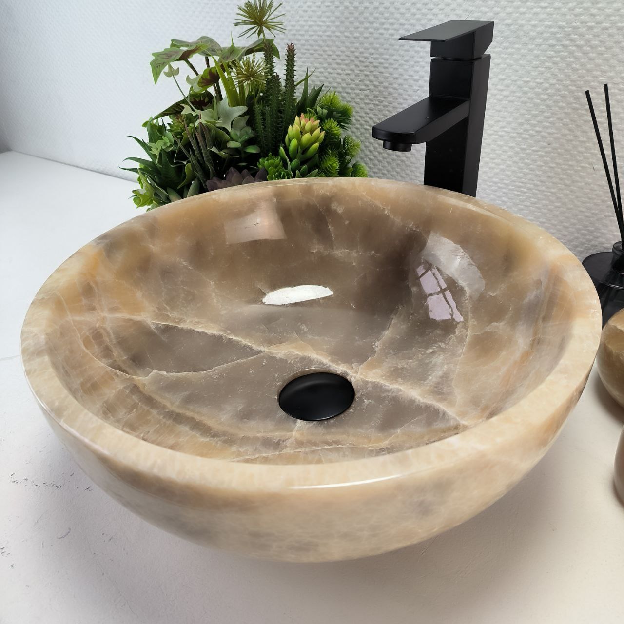 lb3ppfm1exygnycww2iby2lsrcy88jmj