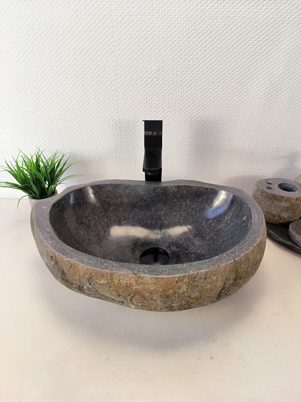 Раковина из речного камня RS-65967 50х34х15 из натурального камня