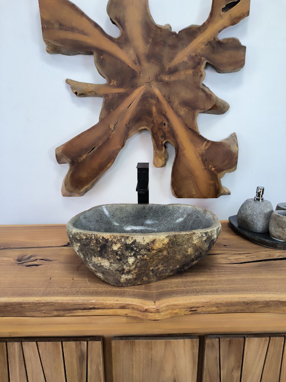 2e52f529-582e-4eb8-a685-c9551d2aa437