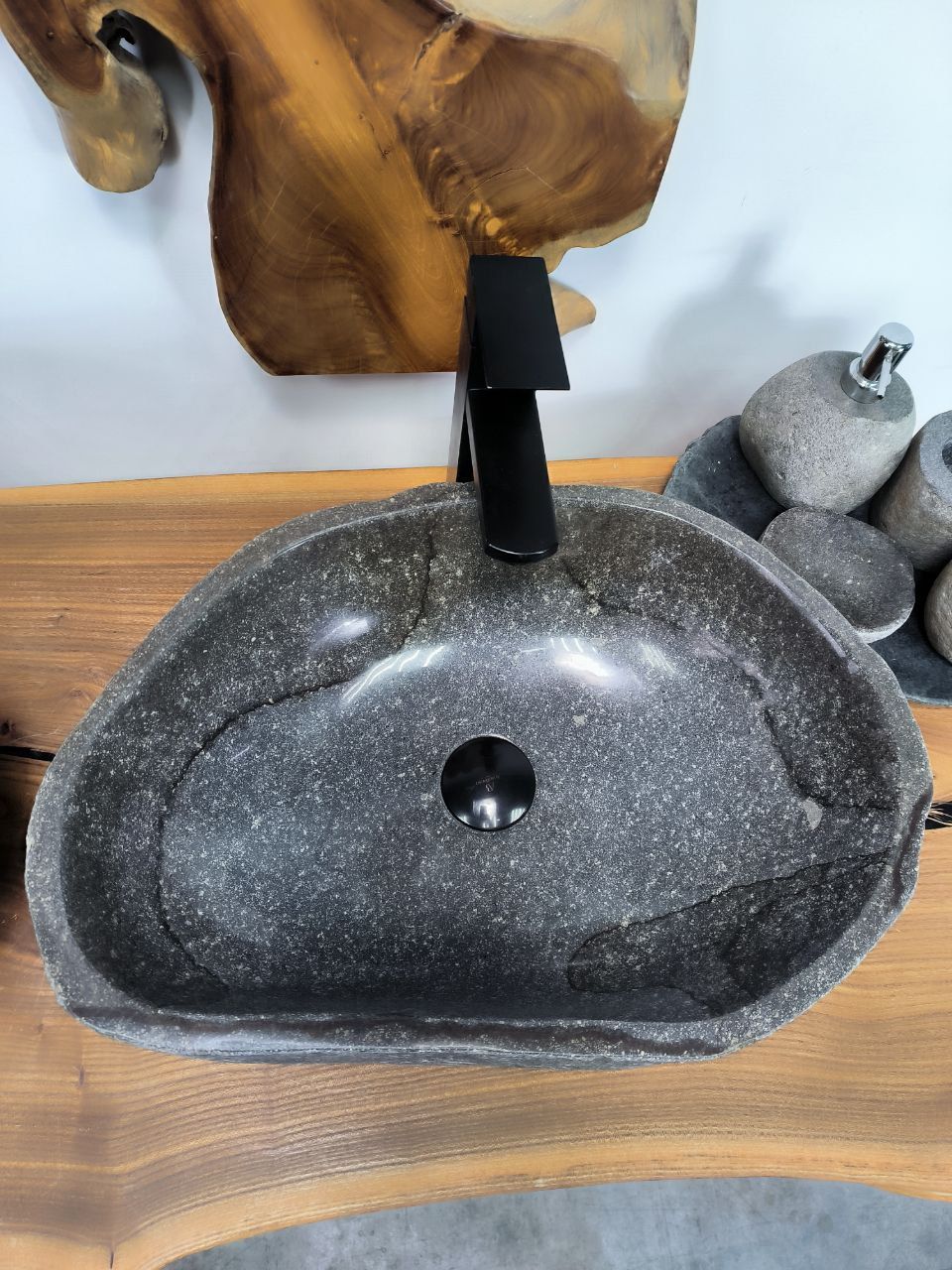 Раковина из речного камня ПАРА! RS-66393 51х35х16 из натурального камня