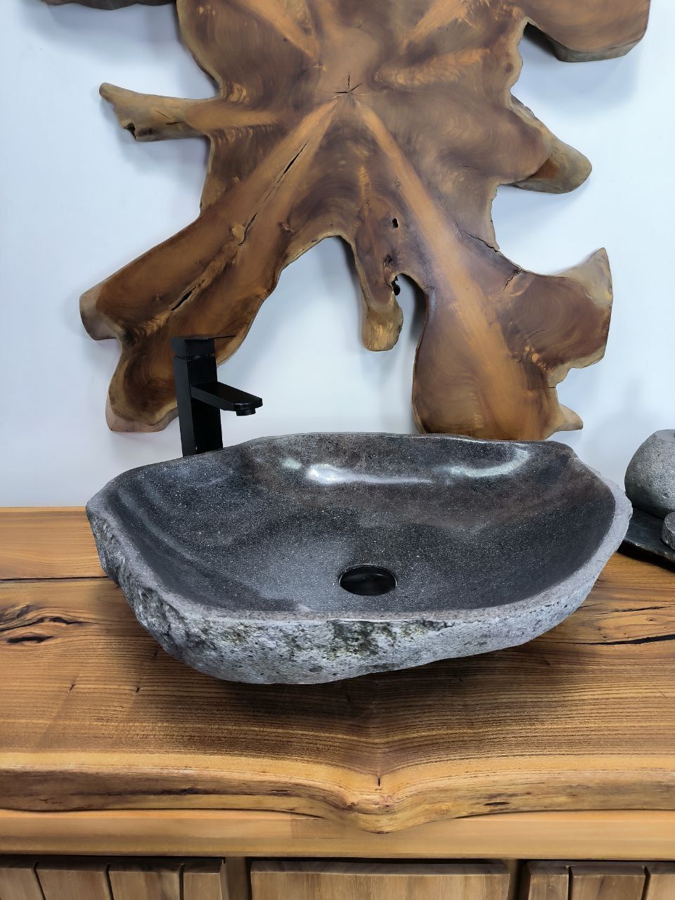 Раковина из речного камня RS-66415 60х49х15 из натурального камня