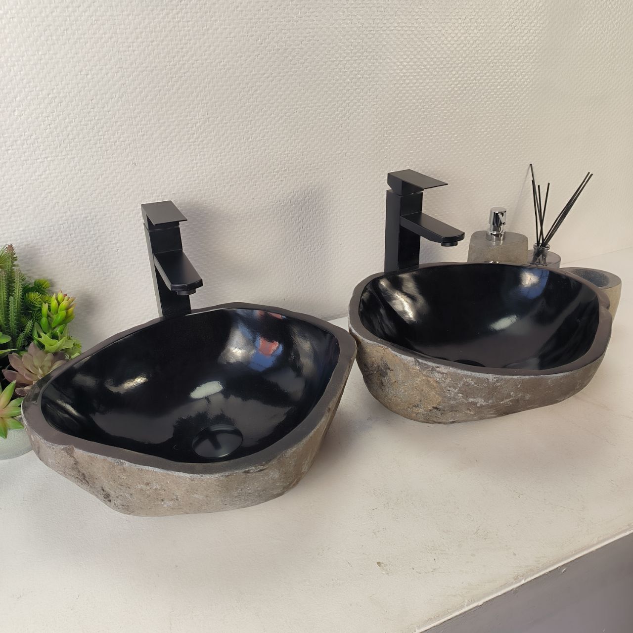 Раковина из речного камня ПАРА! RS-65339 40*36*15 0865