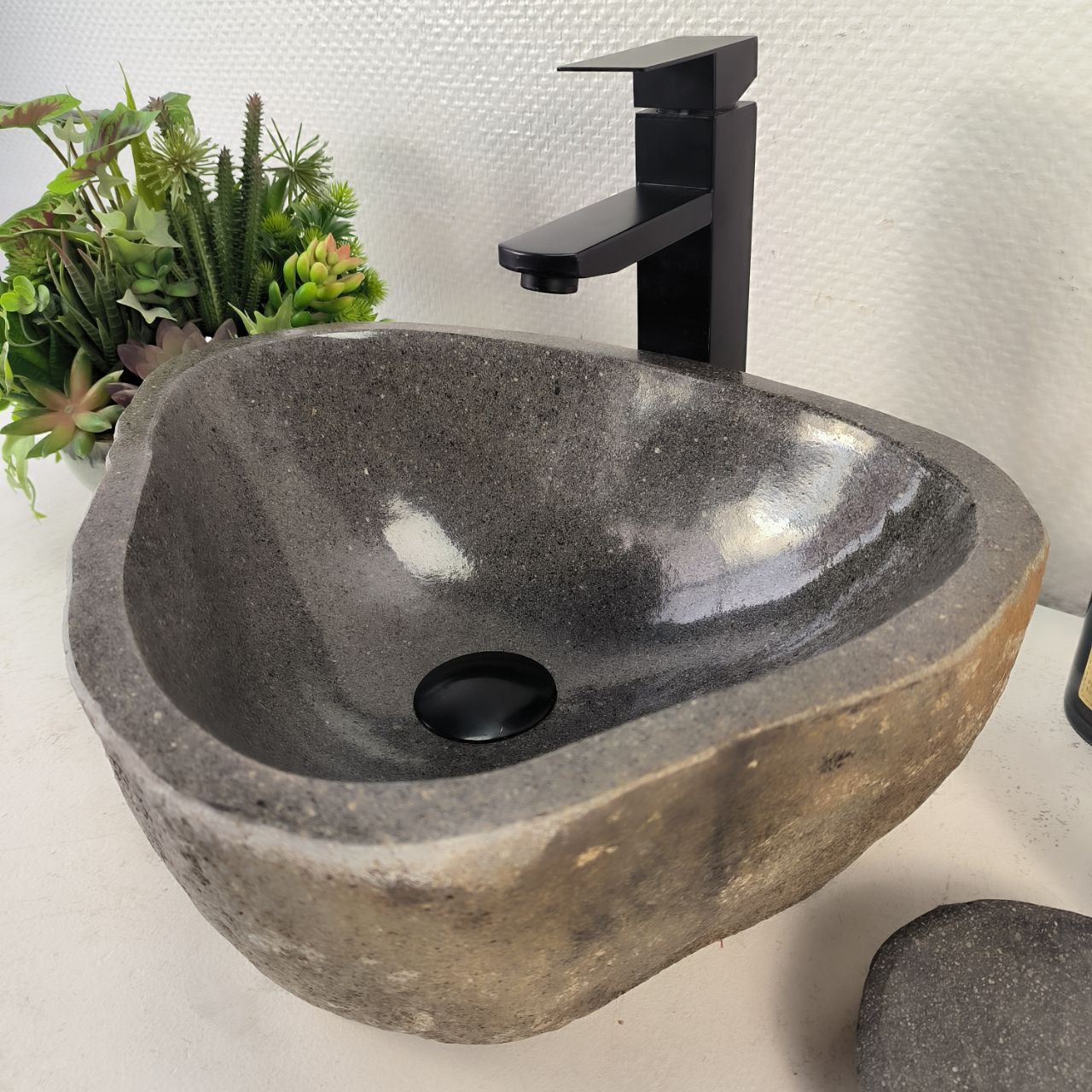 2by8uoabk0cpryo2f77eo23g3wz40h0n