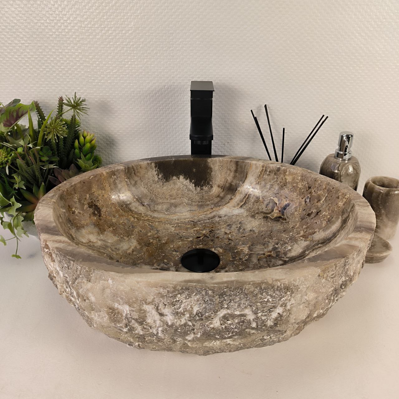 v803d1qfjqlofo890kg3k2qbx9hh36kq