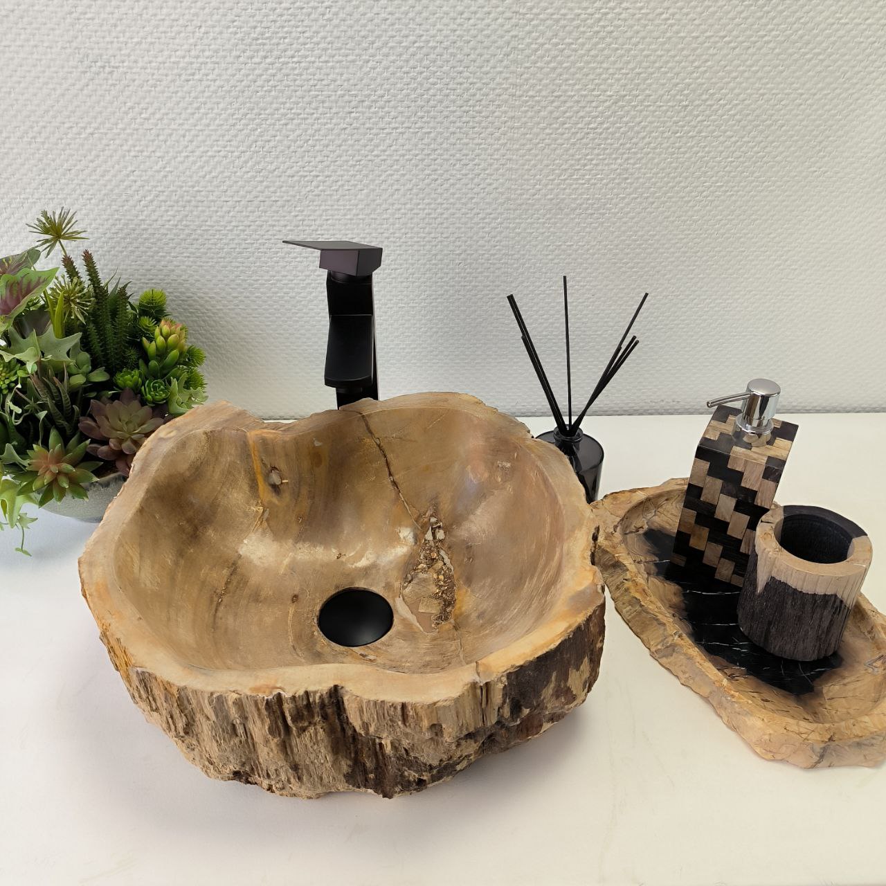 rahw0x9y30xhbfq910tir1zri4mh05vm