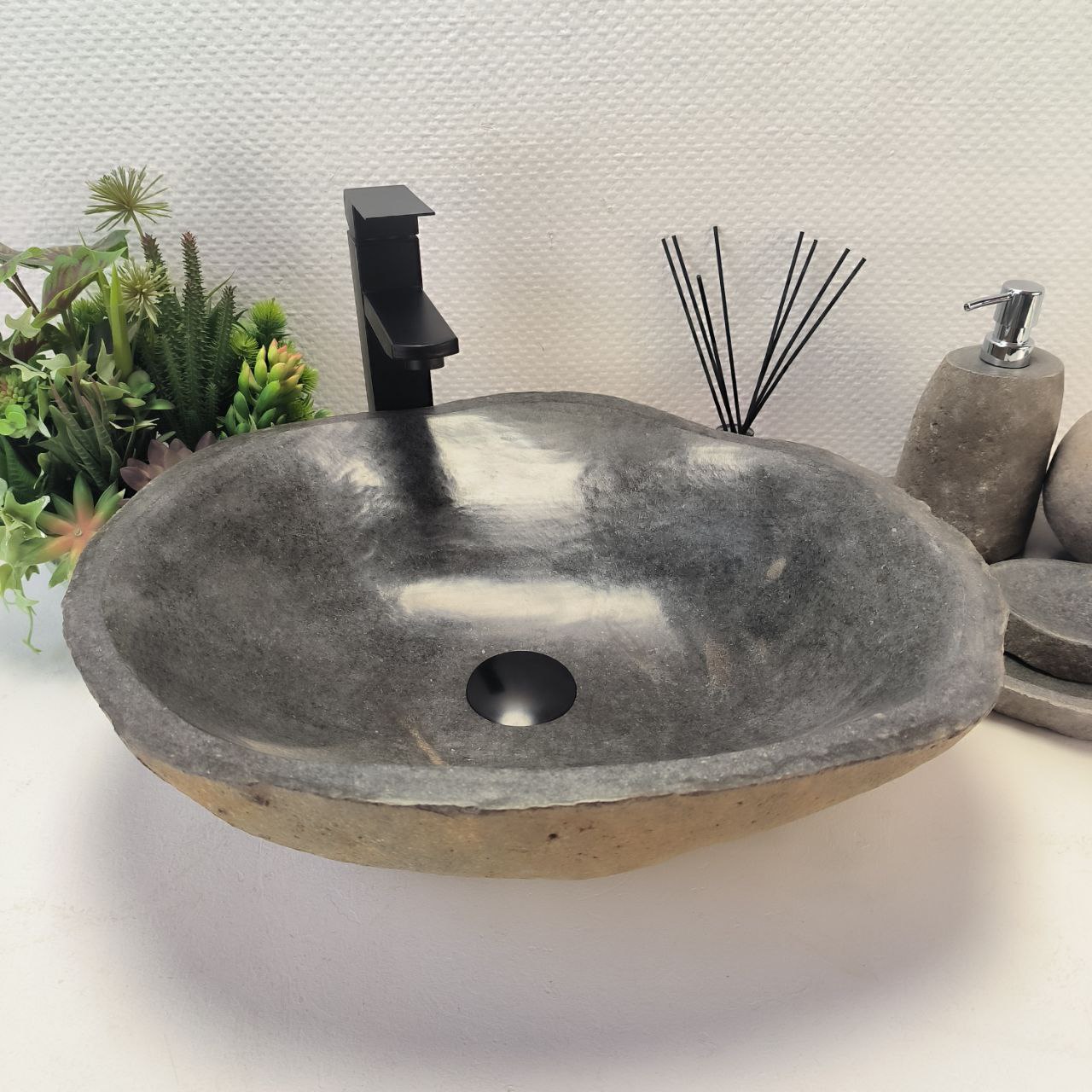 2x1d7ony4mv5t8093loar0h0g2e1zlqx