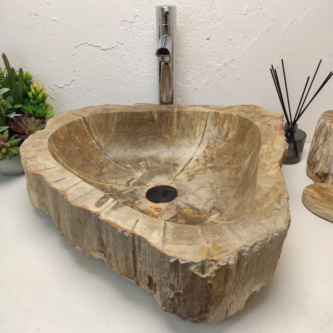 ulr13zq2obqrgh7fr9mr015q3047yqwk