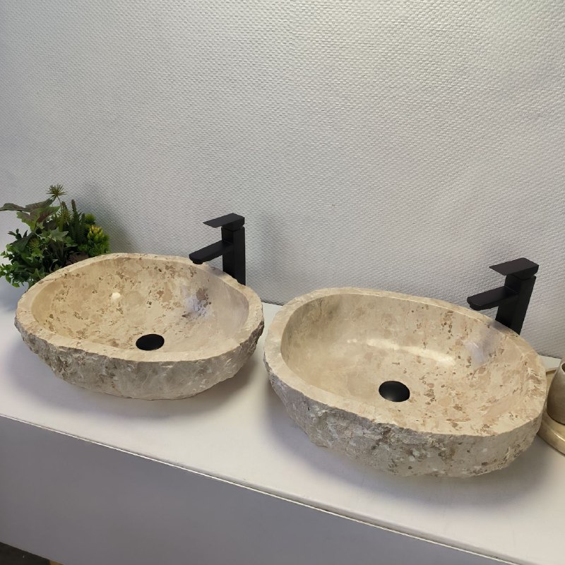 7b7qhrz9itvs7d4o2e5sx05mhghz4sze