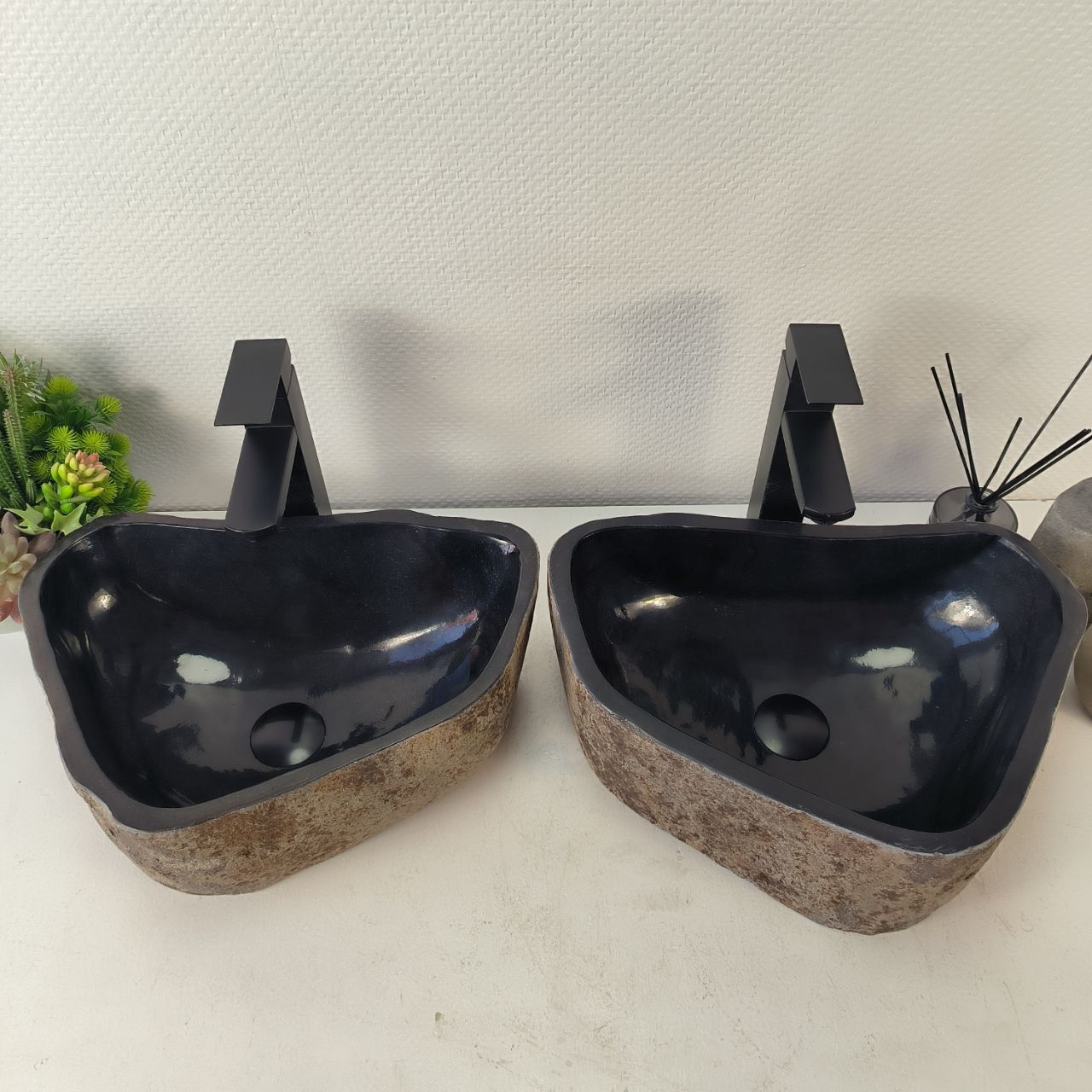 Раковина из речного камня ПАРА! RS-65335 45*35*15 0865