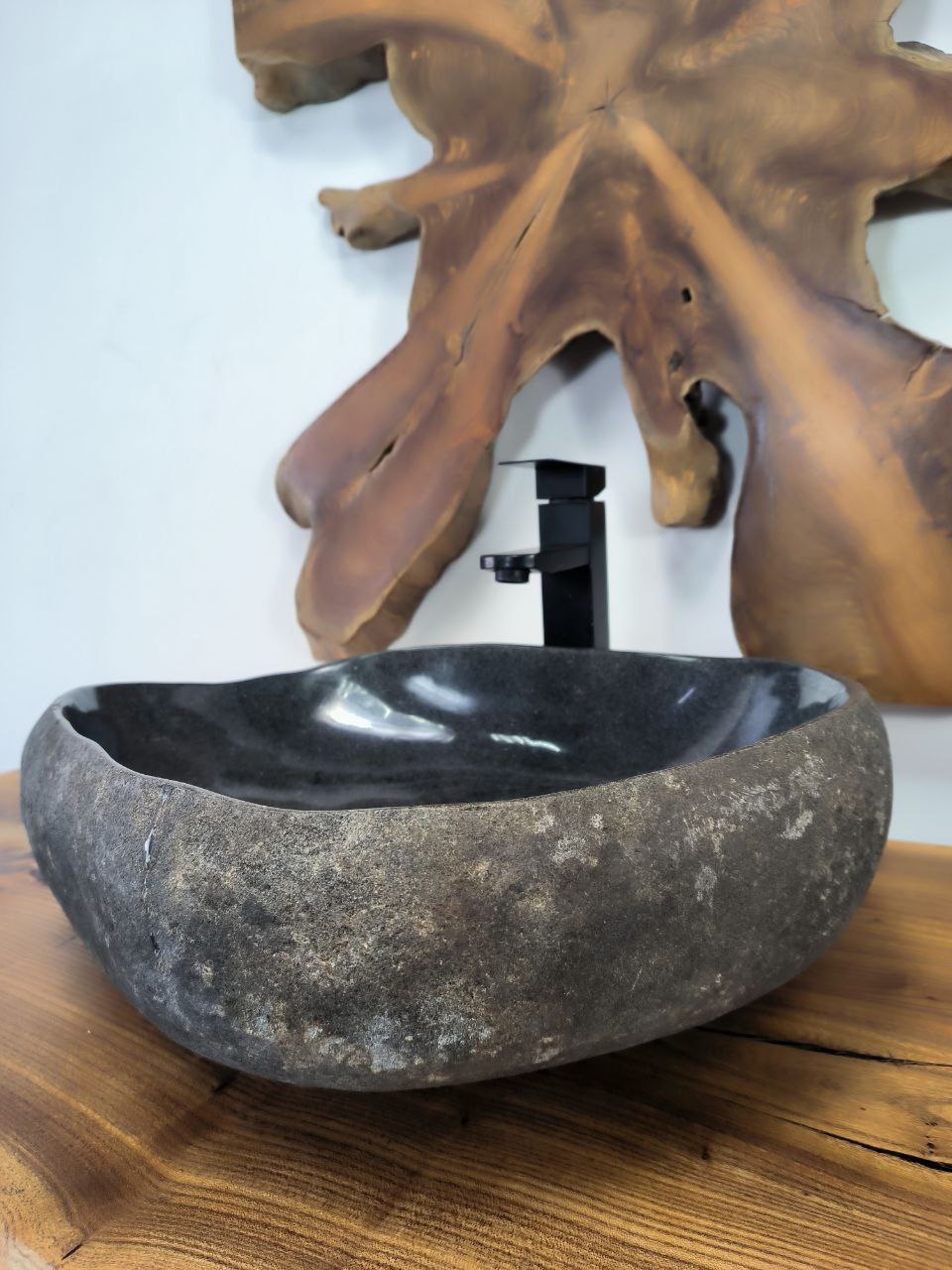 9cd28bed-5b8d-45f0-83d8-643ae2ca0803