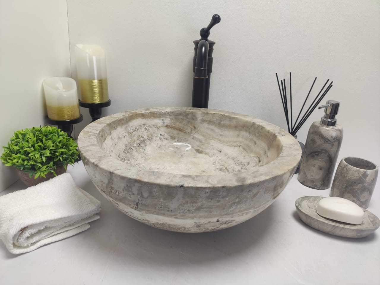 4abe4fac721d5a5ae869e9b4b808e3e2