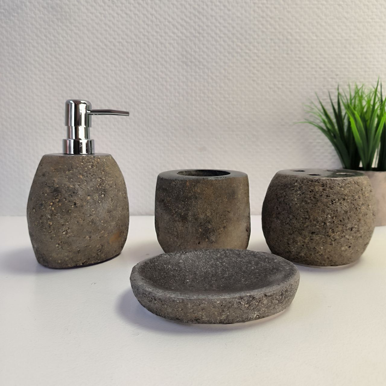 4wn0k9a5x3r6apnglv36nklnhod9vewr