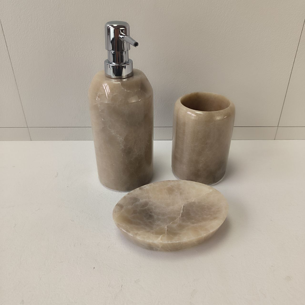 gwvuv4d51k7ovc1g09vgws8mmnubm0vc