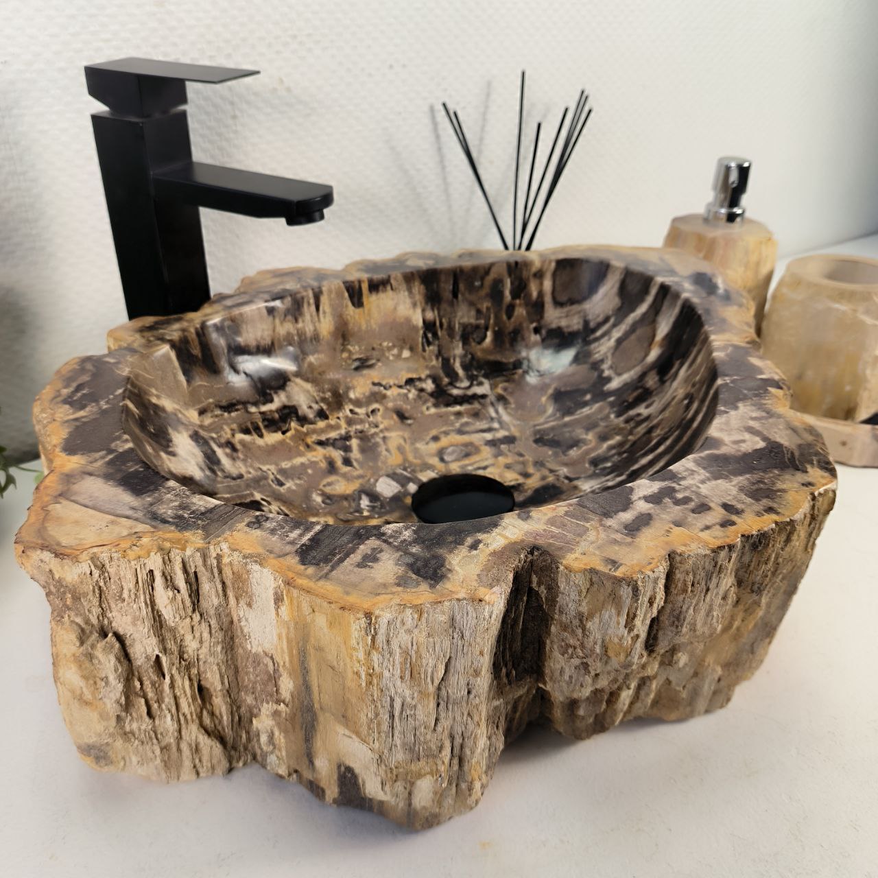 v7w43apba5mme1s8nt1gpe0ad3xdm8pr