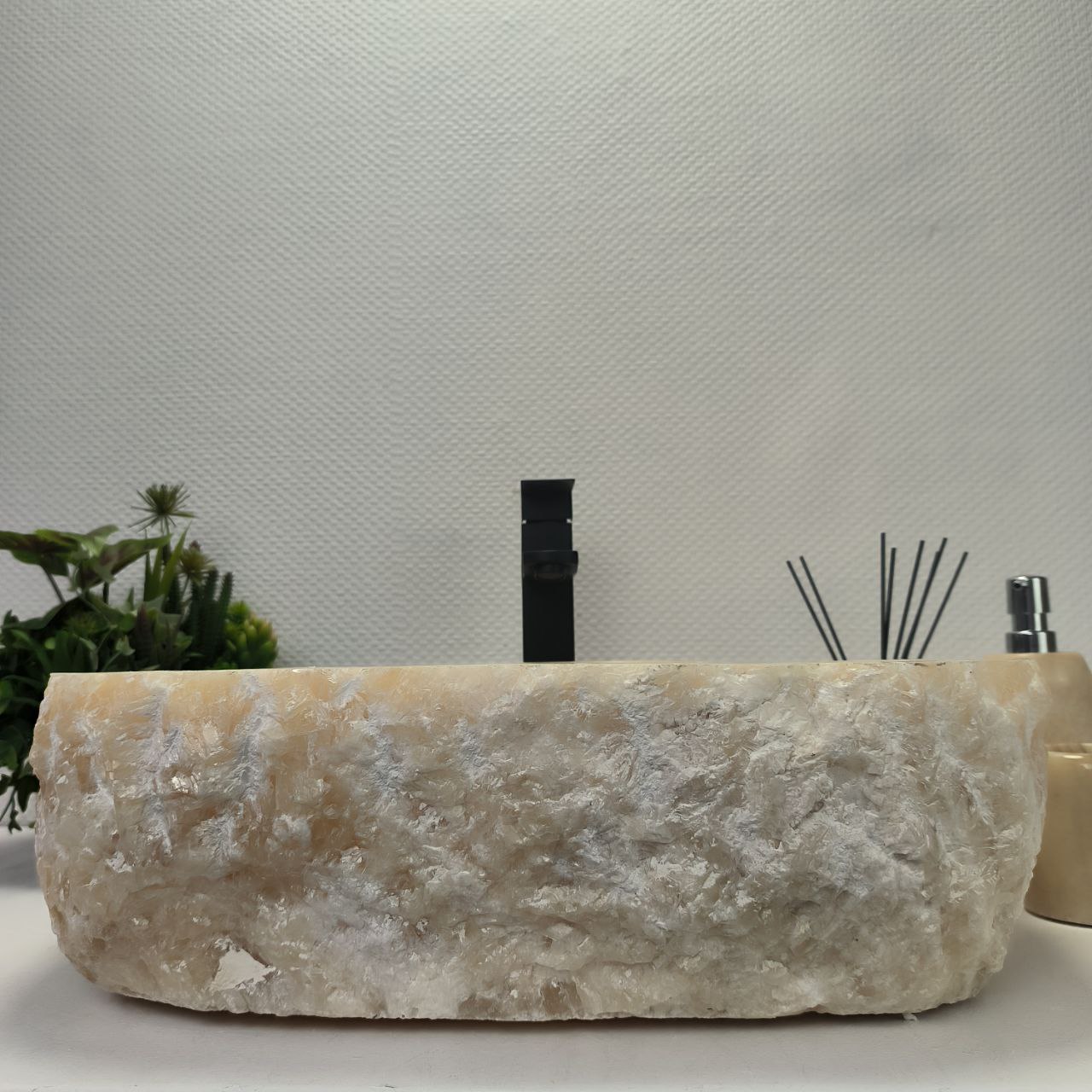 hqm7tzwa06f5o9k9onxz1g722hkvukdi