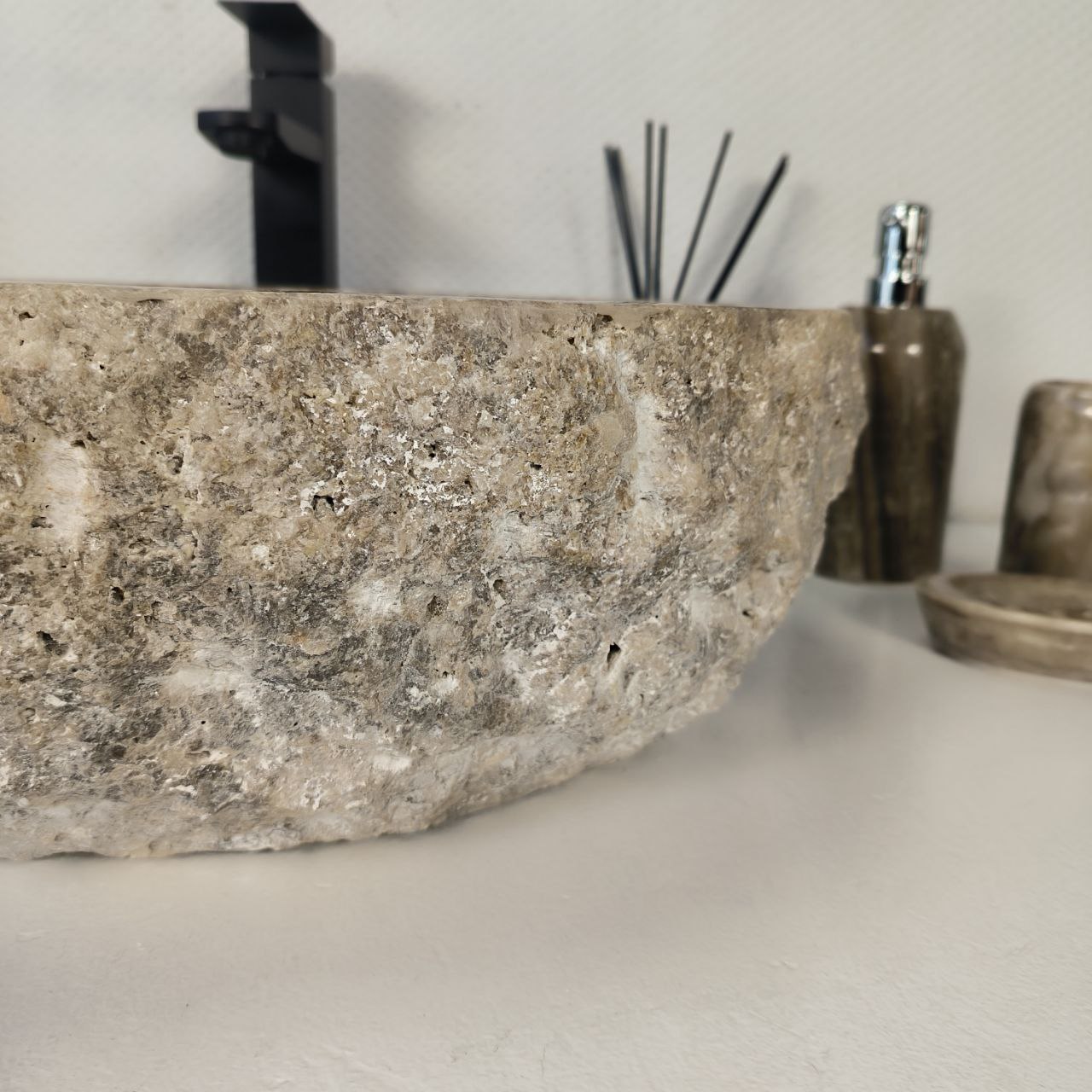 k2q097yka1587iodxuapukaj4r515ypw