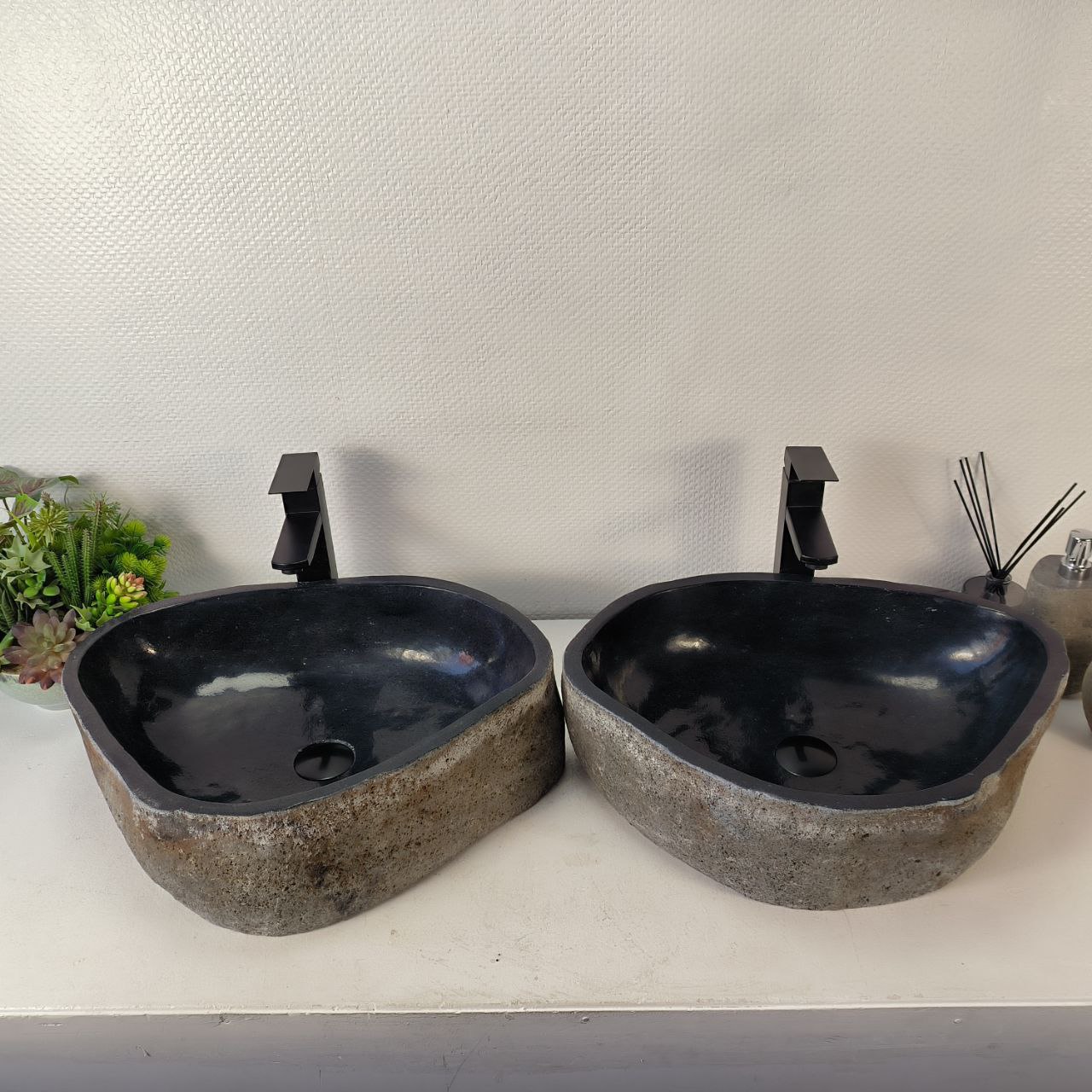 3s9jdrkordye22nfivazb332jy7r4a8c