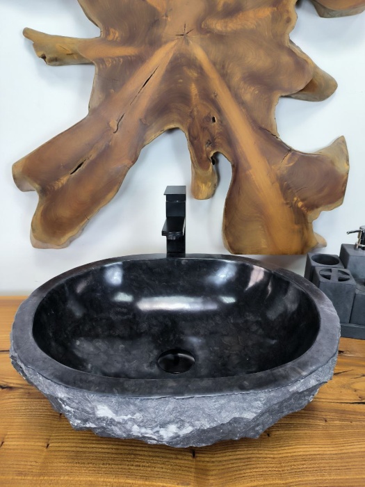 1c304378-39df-4b07-8a6c-3f181435437e