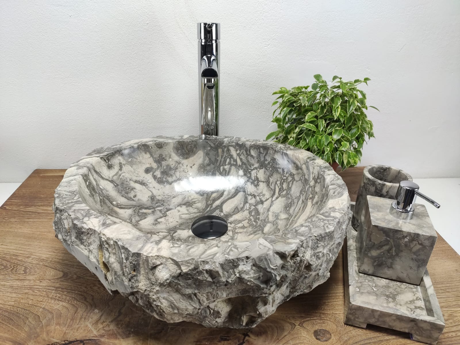 9wiew89fh4jc3fsxgimnit2lij0udj84